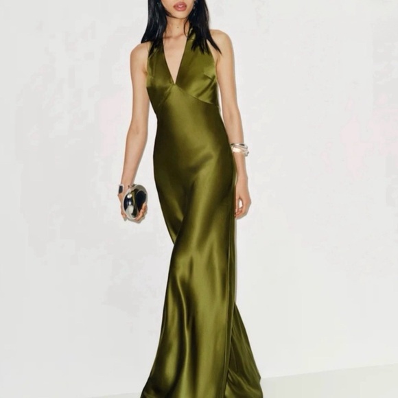 Reformation Dresses & Skirts - Reformation Daniela silk dress in pear NWT